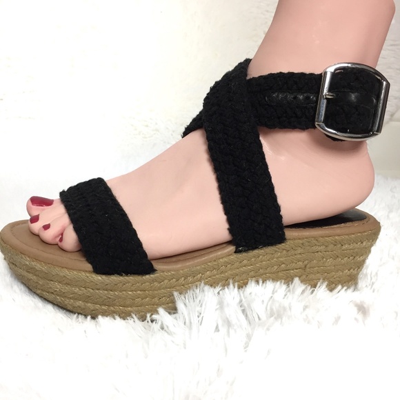 arturo chiang sandals